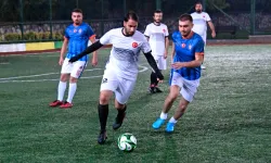 Bursa Osmangazi’de Geleneksel Halı Saha Turnuvası başladı